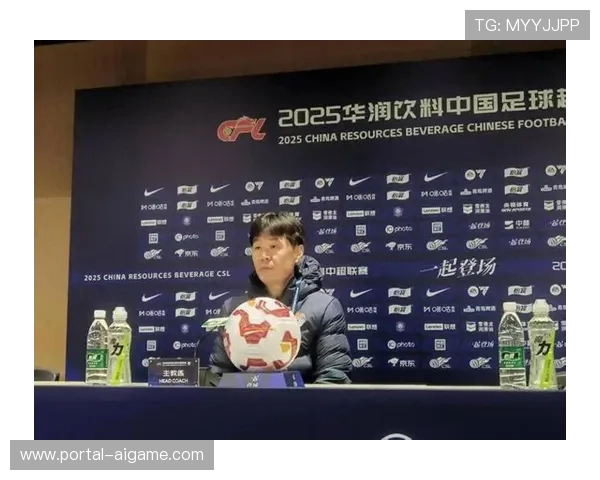 李霄鹏教练组去向成谜,保级功臣与海牛续约陷僵局 李霄鹏教练组去向成谜,保级功臣与海牛续约陷僵局